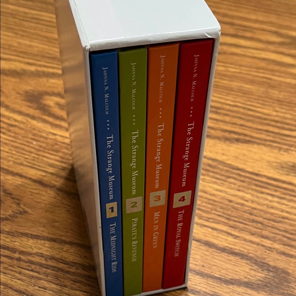 Complete Boxed set of 4 Strange Museum books 1-4  Hooked on Phonics Hardcover